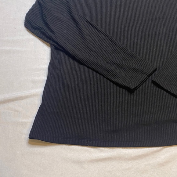 Banana Republic Women's Black Long Sleeve Top - Picture 6 of 11